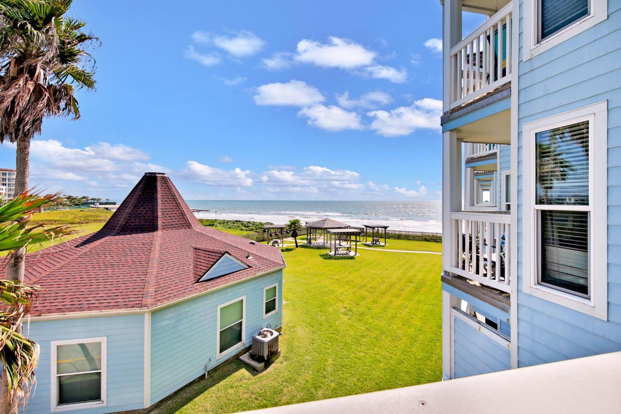 Seascape Condos: Sea Forever At Seascape #1310 *