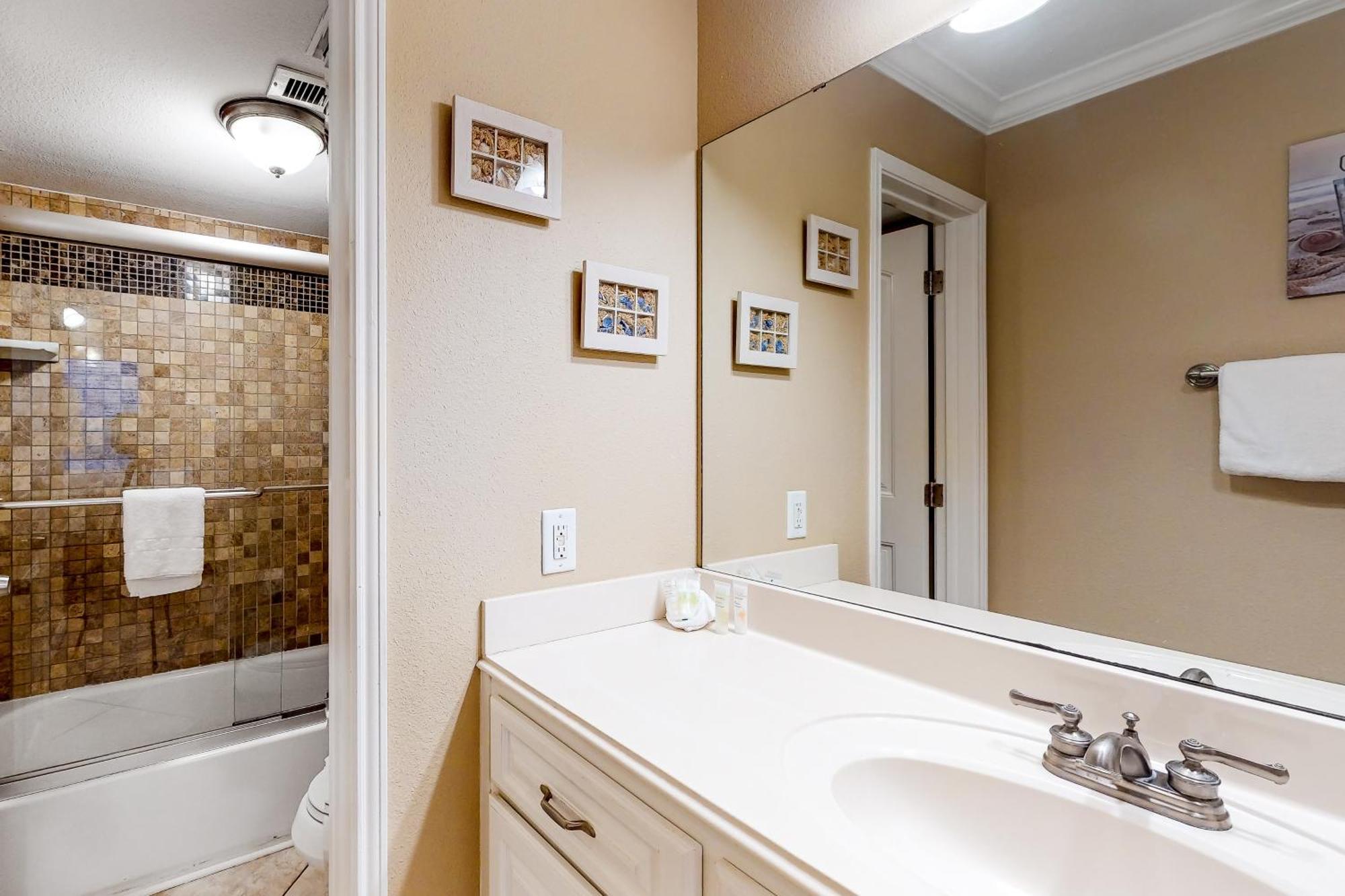 Seascape Condos: Sea Forever At Seascape #1310 Galveston