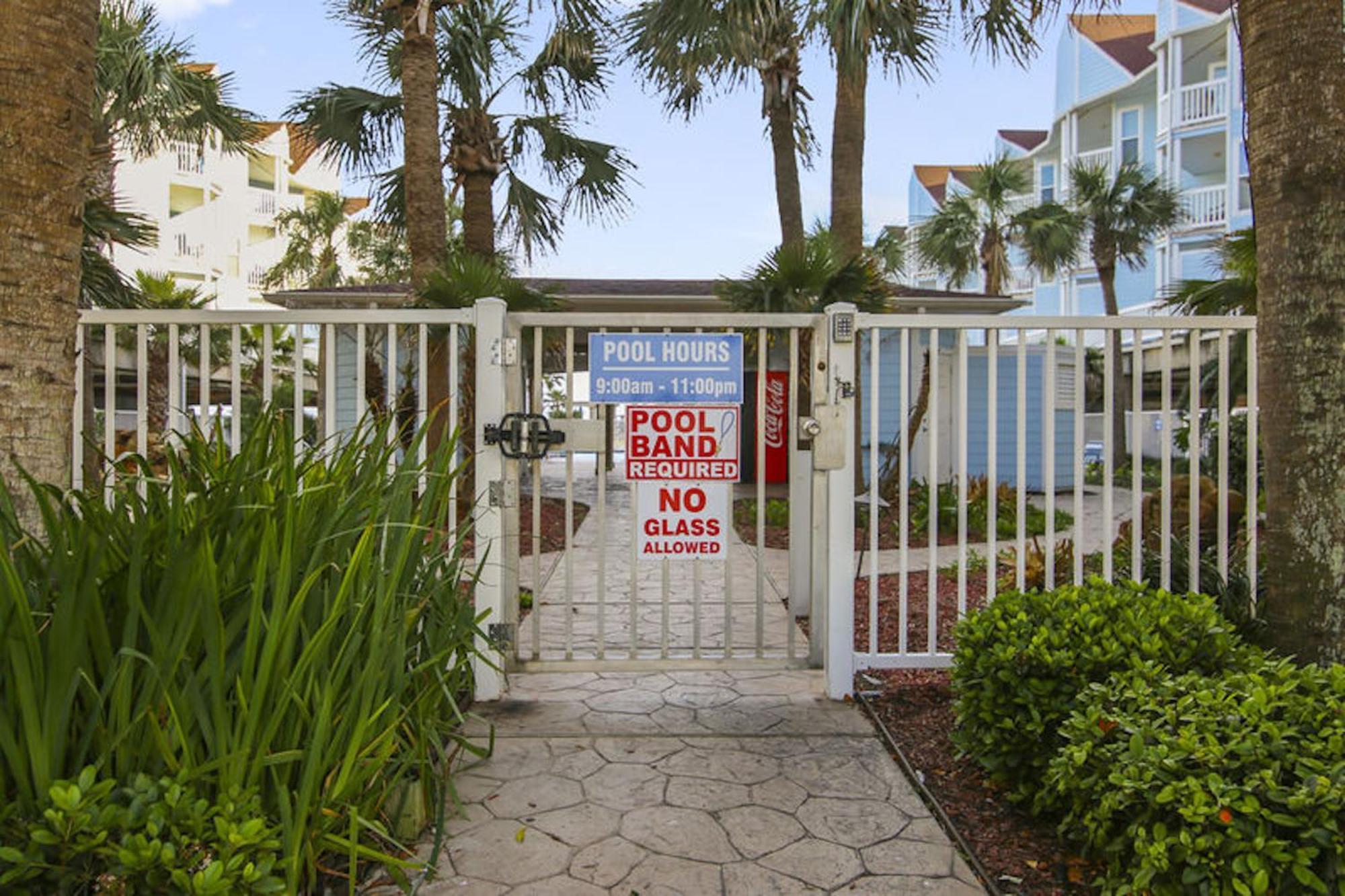 Apartment Seascape Condos: Sea Forever At Seascape #1310 Galveston
